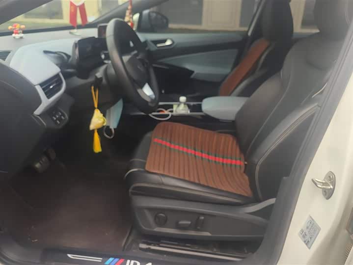 Фото 9 - Volkswagen ID.4 X