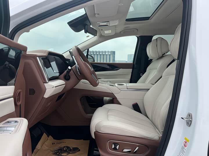 Фото 8 - BYD Xia