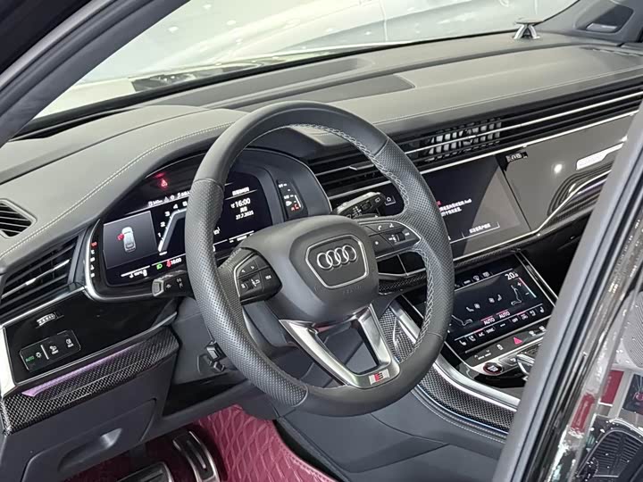 Фото 8 - Audi SQ7