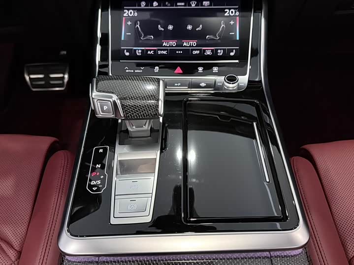 Фото 9 - Audi SQ7