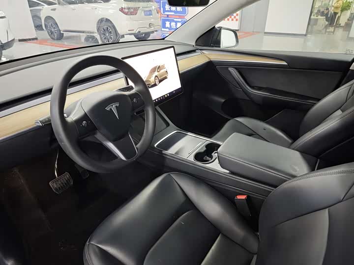 Фото 5 - Tesla Model Y