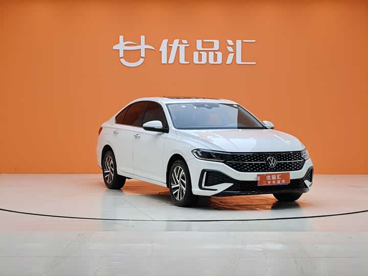 Фото 3 - Volkswagen Lavida