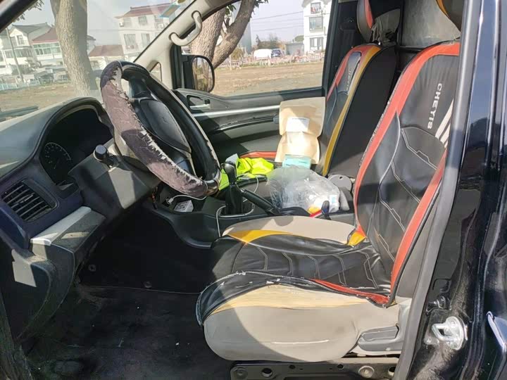 Фото 8 - Dongfeng Forthing Lingzhi M5