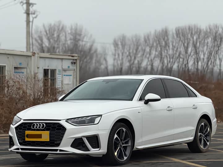 Фото 1 - Audi A4L