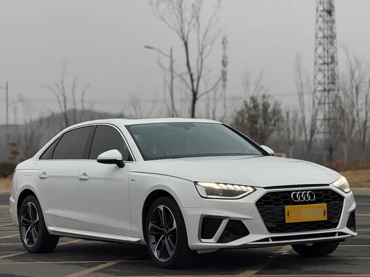 Фото 3 - Audi A4L