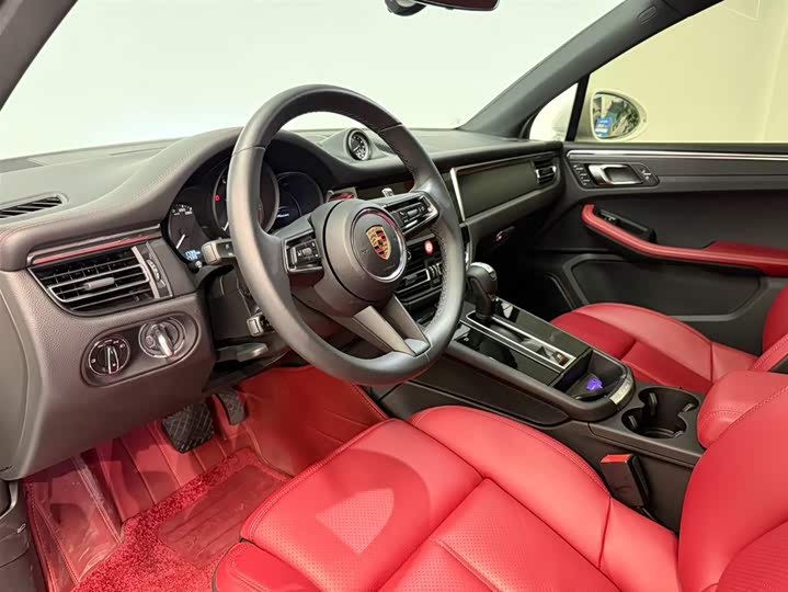 Фото 7 - Porsche Macan