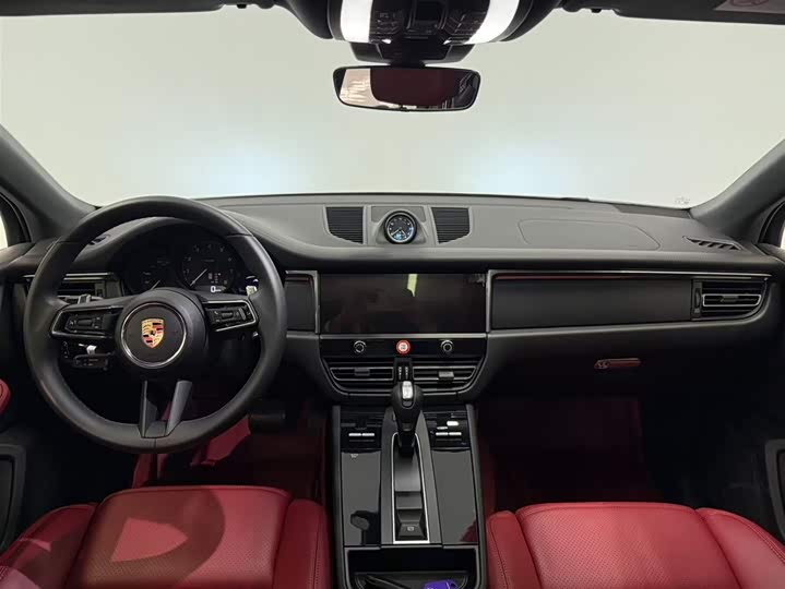 Фото 8 - Porsche Macan