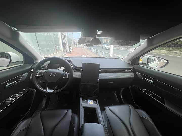 Фото 9 - XPeng G3