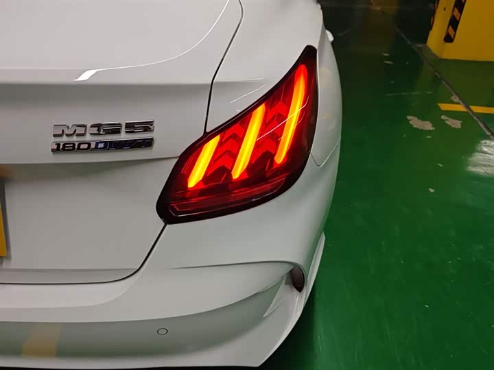 Фото 8 - MG Motor 5