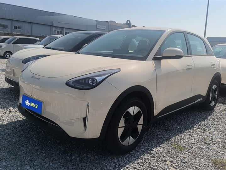 Фото 1 - Geely Galaxy Geome