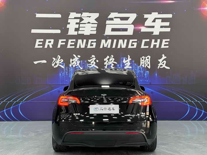 Фото 5 - Tesla Model Y