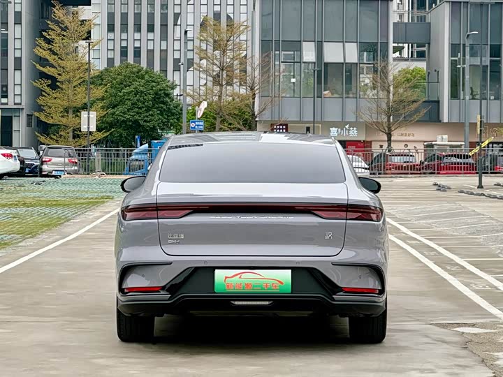 Фото 5 - BYD Han