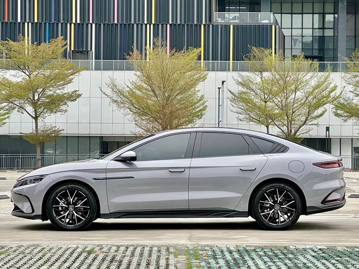 Фото 7 - BYD Han