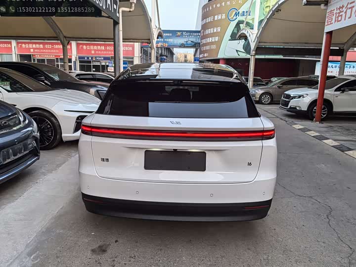 Фото 5 - LiXiang i6