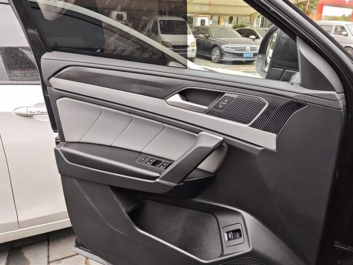 Фото 7 - Volkswagen Tayron