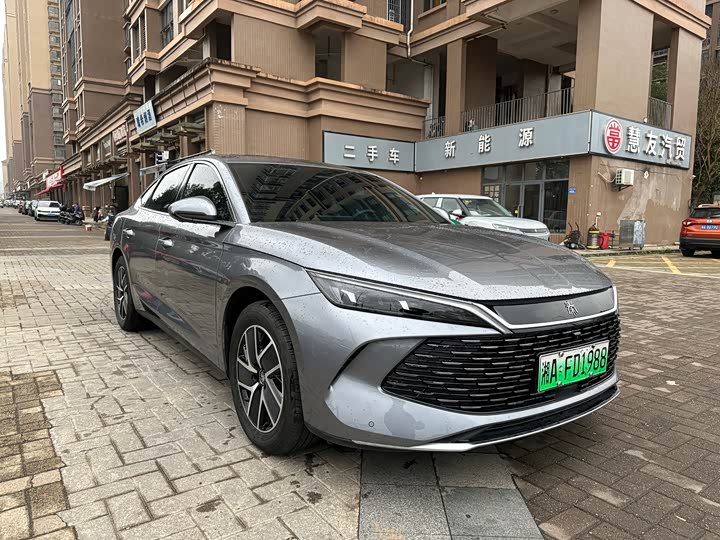 Фото 3 - BYD Qin L