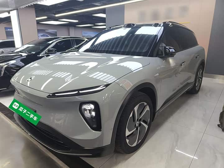 Фото 2 - Nio ES6