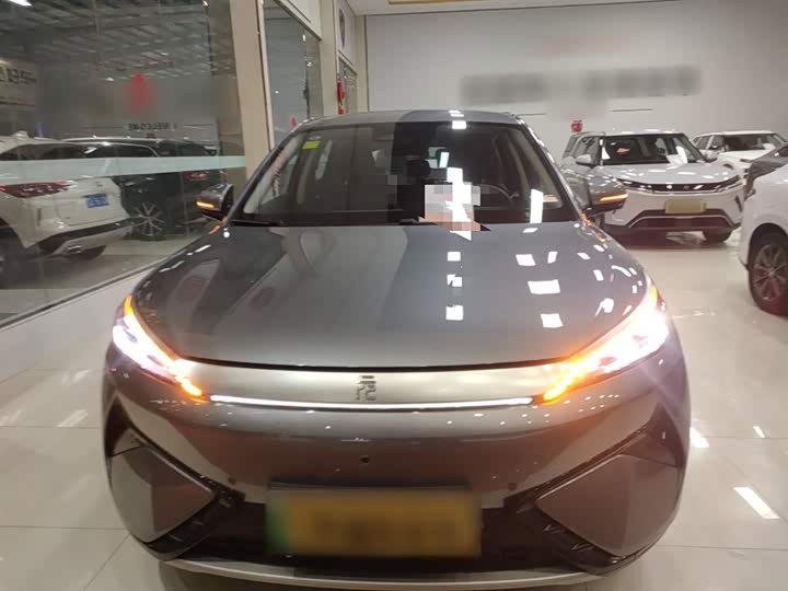 Фото 3 - BYD Yuan Plus