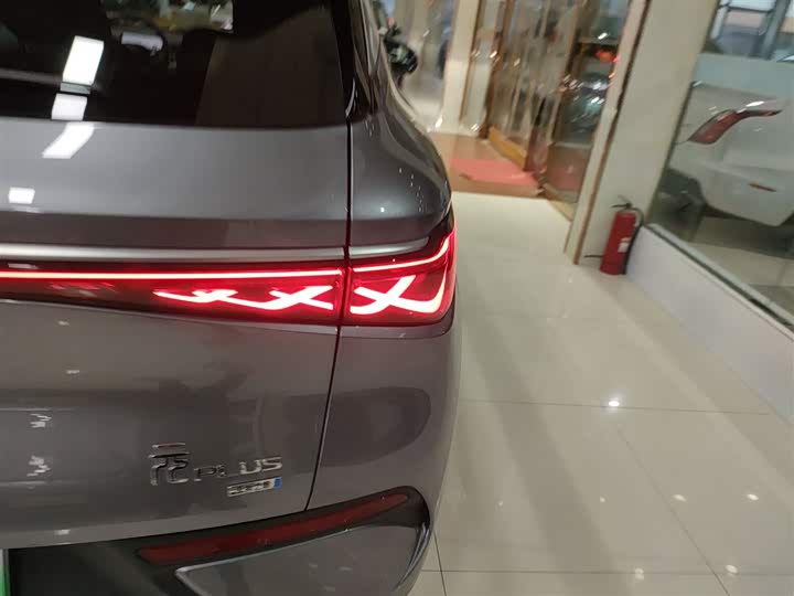 Фото 8 - BYD Yuan Plus