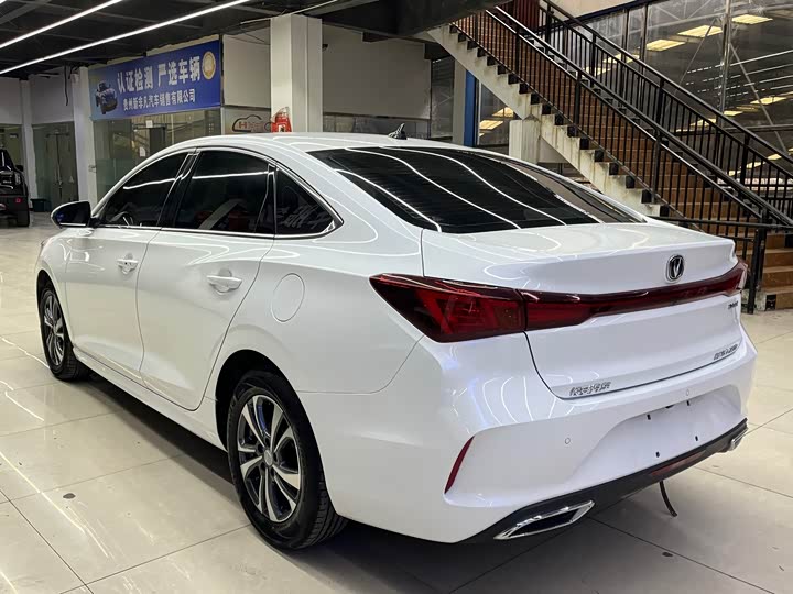 Фото 8 - Changan Eado Plus