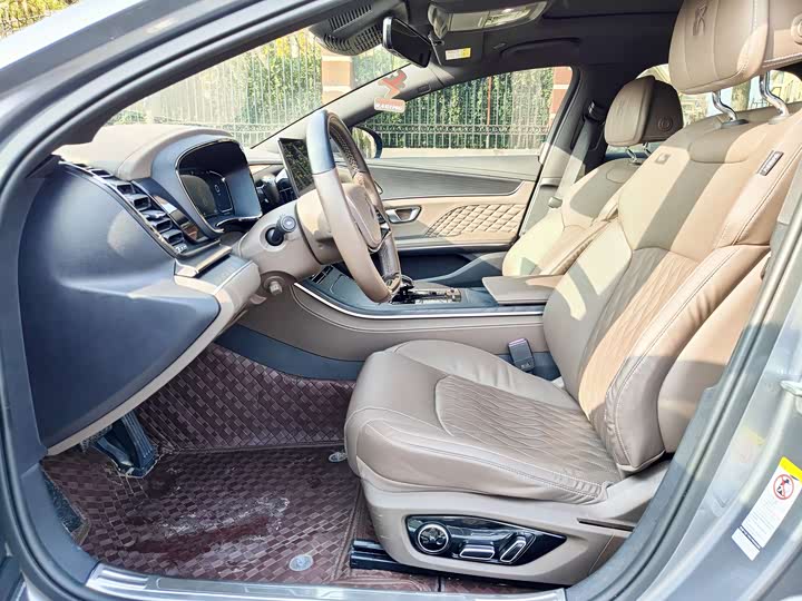 Фото 4 - BYD Han