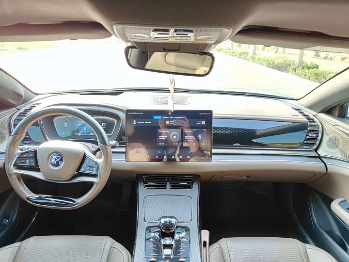 Фото 8 - BYD Han