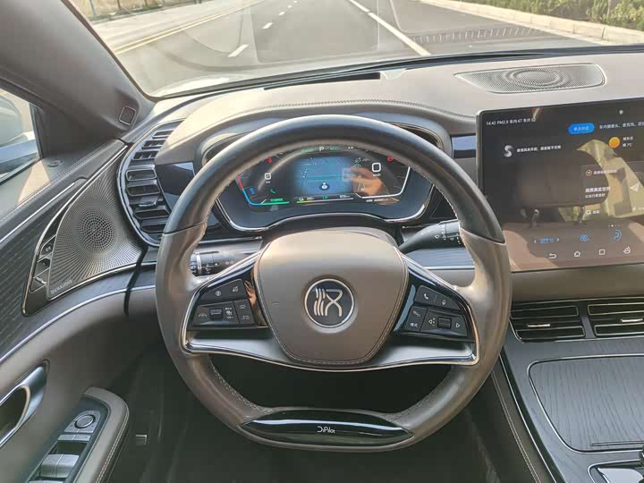 Фото 9 - BYD Han