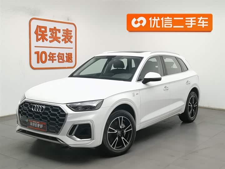 Фото 1 - Audi Q5L