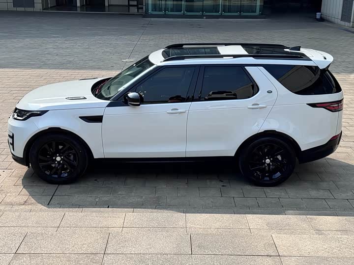 Фото 2 - Land Rover Discovery