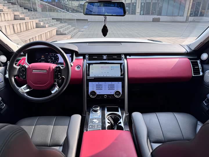 Фото 6 - Land Rover Discovery