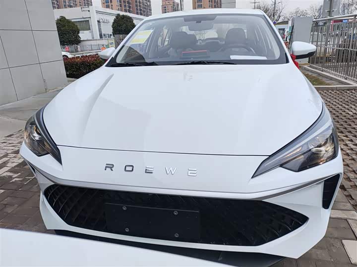 Фото 3 - Roewe i5