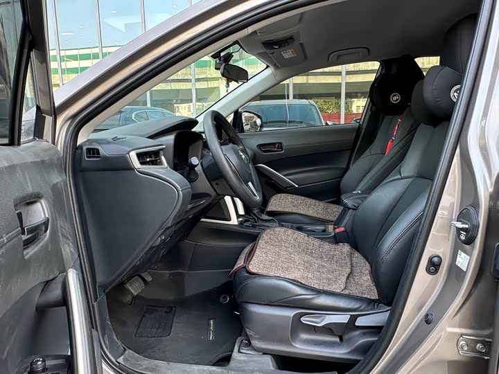 Фото 3 - Toyota Frontlander