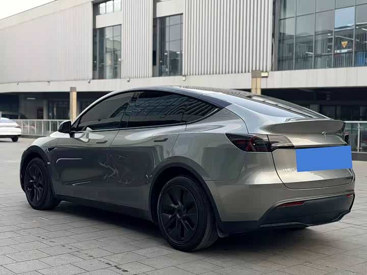 Фото 7 - Tesla Model Y
