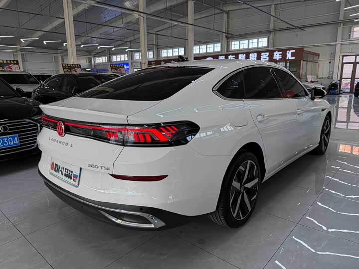 Фото 4 - Volkswagen Lamando L