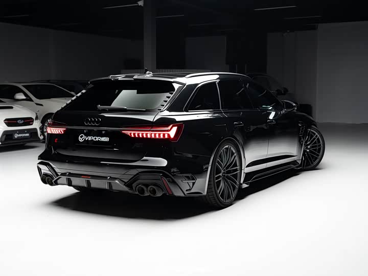 Фото 4 - Audi RS 6