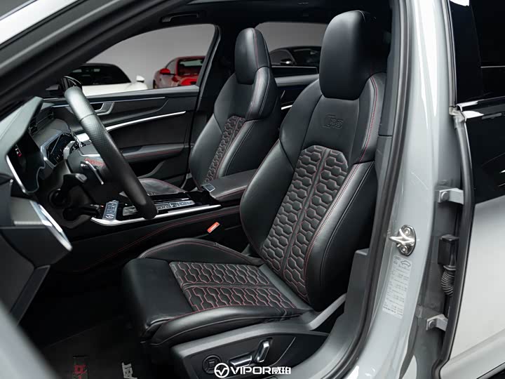 Фото 6 - Audi RS 6