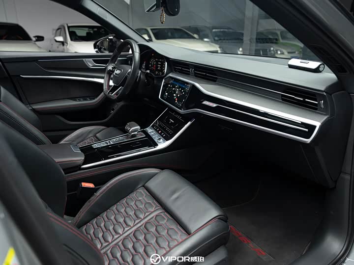 Фото 7 - Audi RS 6