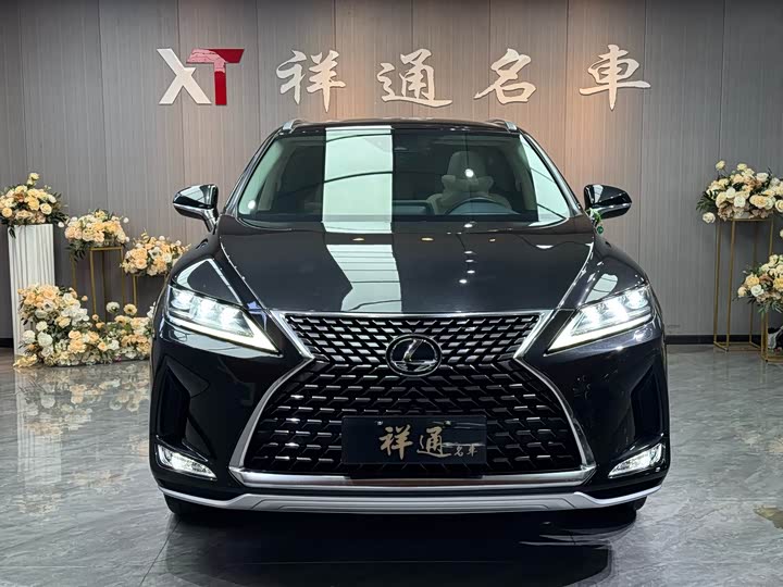 Фото 2 - Lexus RX