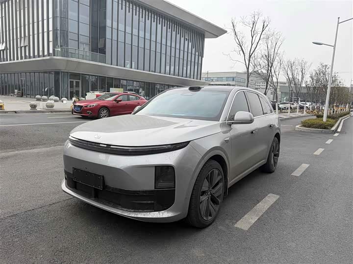 Фото 1 - LiXiang L6