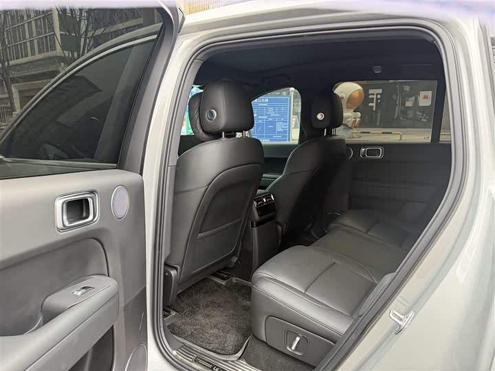 Фото 8 - LiXiang L6