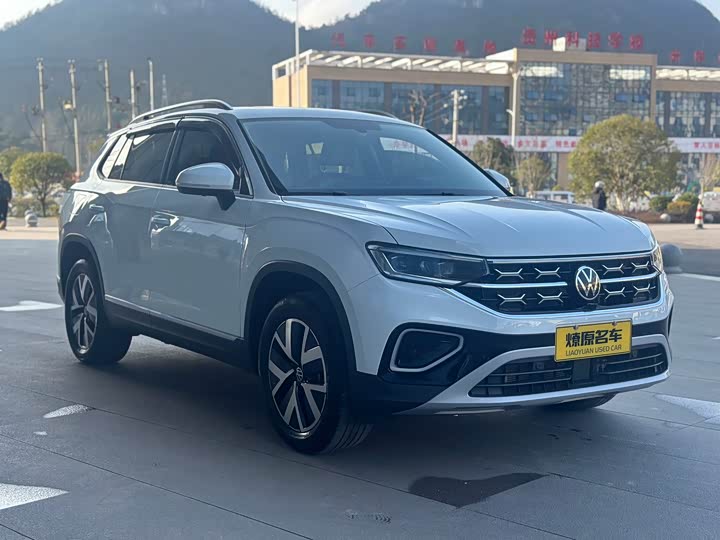 Фото 3 - Volkswagen Tayron