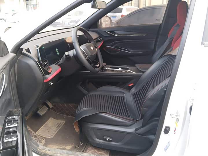 Фото 9 - Changan X5 Plus