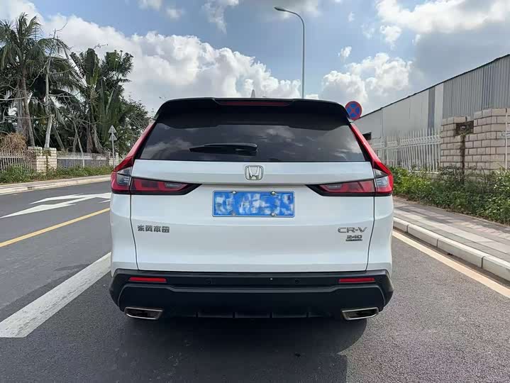 Фото 4 - Honda CR-V