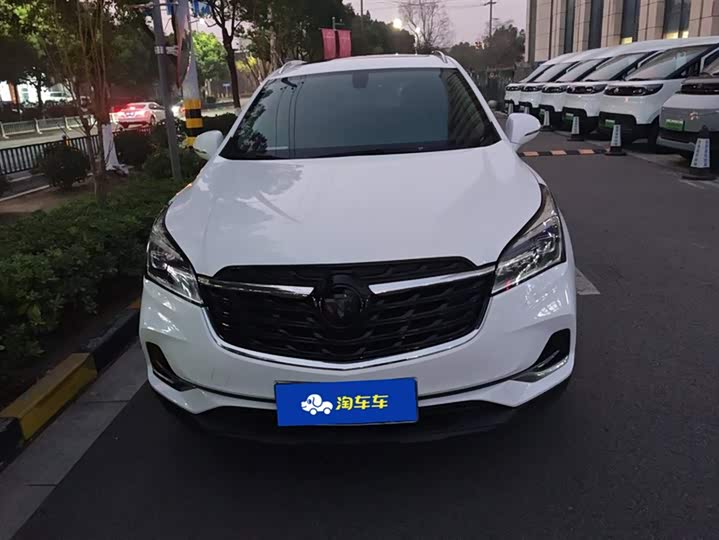 Фото 2 - Buick Envision Plus