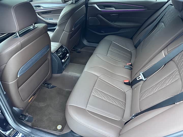 Фото 9 - BMW 5 Series