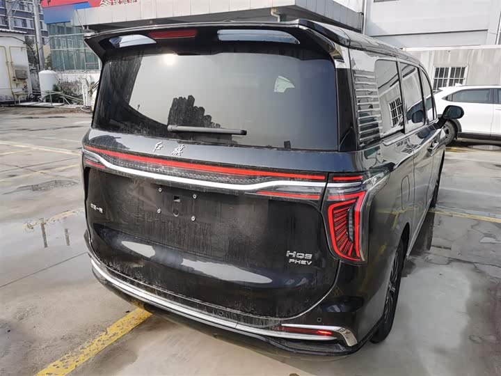 Фото 7 - Hongqi HQ9 Hybrid