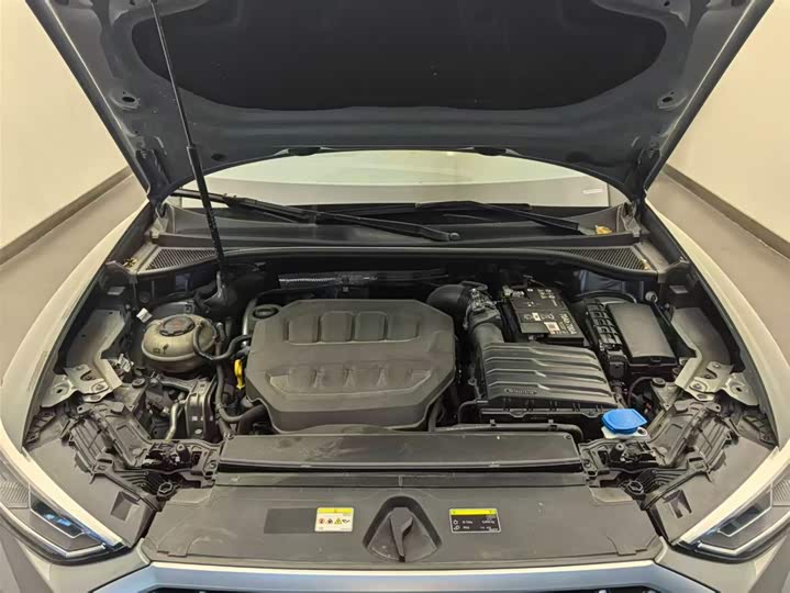 Фото 6 - Audi Q3