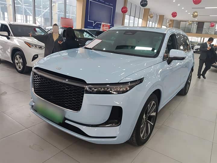 Фото 1 - LiXiang One