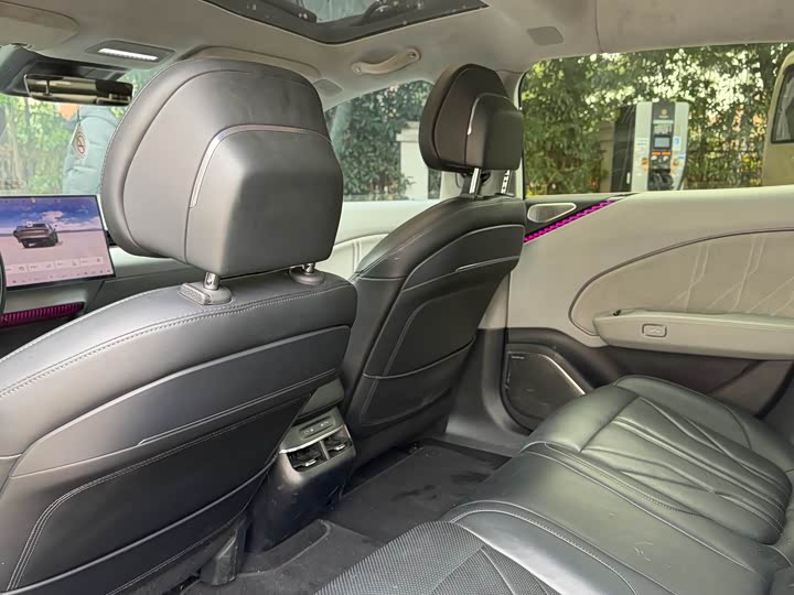 Фото 4 - Zeekr 007