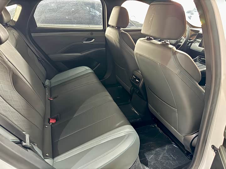 Фото 8 - BYD Qin Plus